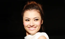 Hồng Quế: Ngựa sẽ quên đường cũ?