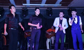 Nhóm Biển Xanh tái hợp sau 5 năm tan rã