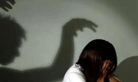 Bản án nào cho kẻ quan hệ với nữ sinh 12 tuổi?