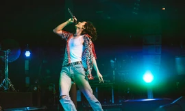 Conan Gray - Lời dự báo cho sự "đổ bộ" của thế hệ Z đầy tài năng và có chút bất cần