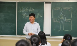 Văn mẫu sẽ không còn là "phao cứu sinh", teen phải thay đổi thế nào để đạt điểm số cao?