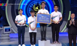 Nam sinh Gia Lai giành vòng nguyệt quế Đường Lên Đỉnh Olympia với 330 điểm 