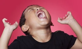 Kỹ năng ngôn ngữ sớm giúp trẻ kiểm soát cơn tức giận