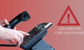 Thêm người phụ nữ bị 'hack' tài khoản ngân hàng sau khi cài đặt ứng dụng giả mạo