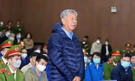 Trước khi toà tuyên án, Viện Kiểm sát đề nghị miễn trách nhiệm hình sự cho 2 bị cáo trong đại án Việt Á