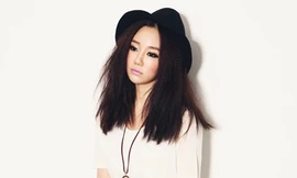 Nổi bật với style trắng cực xinh