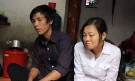 Nỗi đau tột cùng của cha mẹ bé trai 18 tháng bị bảo mẫu đánh chết