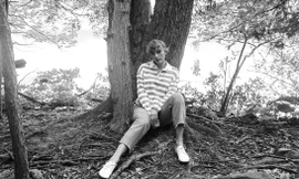 Vượt qua BTS, Taylor Swift sở hữu album có doanh số bản thuần cao nhất năm tại Mỹ