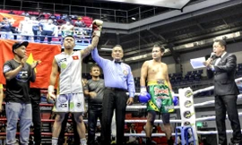 Đình Hoàng bảo vệ thành công đai WBA châu Á hạng siêu trung