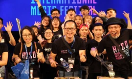 Biệt đội phản ứng nhanh nhặt rác sau Hò Dô