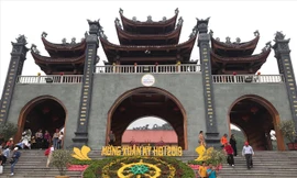 Chùa Ba Vàng: Giảng về 'vong báo oán' đều có sư trụ trì chứng kiến