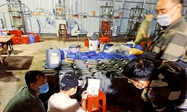 Người Trung Quốc mở xưởng ma tuý 'khủng' ở Kon Tum:Vì sao địa phương không biết?