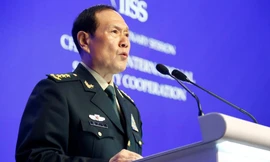 Bộ trưởng Quốc phòng Trung Quốc Ngụy Phượng Hòa tại Đối thoại Shangri-La ảnh: Reuters