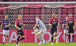 Thủ môn Văn Lâm đang thi đấu xuất sắc trong màu áo Muangthong United tại Thai League