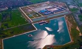 Giá nước từ Nhà máy nước sông Đuống bán cho dân tối đa 10.000 đồng/m3 ảnh: Mạnh Thắng