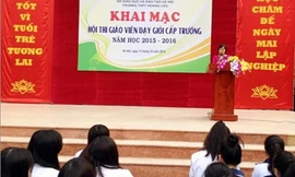 Tranh luận nóng: Giáo viên 'diễn sâu' nên bỏ thi dạy giỏi