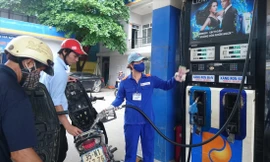 Giá xăng trong nước được điều hành theo Nghị định 83 chưa thể giảm ngayẢnh: như ý