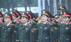 Lần đầu tiên Bộ Quốc phòng xét phong quân hàm thượng úy cho học viên đào tạo trong nước