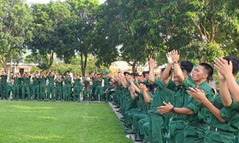 Đoàn viên áo lính sôi nổi với nhiều hoạt động mừng Tết độc lập