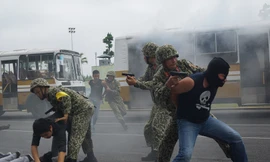 Tuổi trẻ đặc công tiến lên hiện đại