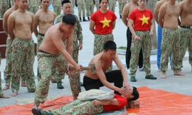 Một màn trình diễn trong buổi huấn luyện của Đội Công binh số 1