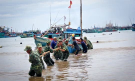 Quân đội huy động lực lượng sẵn sàng ứng phó bão