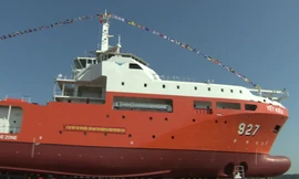 Đại tướng Ngô Xuân Lịch nhấn nút phát lệnh hạ thủy tàu cứu nạn tàu ngầm đa năng 