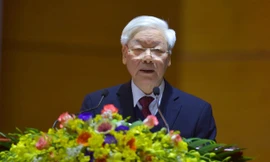 Tổng Bí thư, Chủ tịch nước, Bí thư Quân ủy Trung ương Nguyễn Phú Trọng phát biểu chỉ đạo hội nghị, sáng 7/12