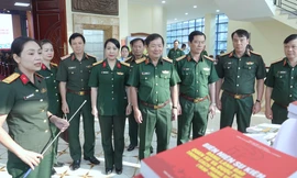 Thượng tướng Lê Huy Vịnh: Xây dựng người phụ nữ Quân đội trí tuệ, bản lĩnh