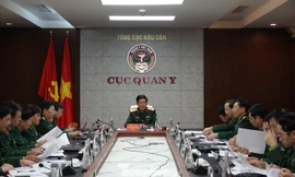 Cách ly 200 người Việt Nam trở về từ Trung Quốc trong doanh trại Quân đội