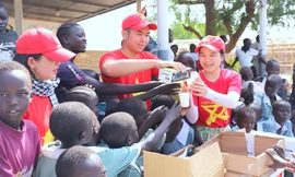 Quân nhân Việt Nam mang điều mới lạ tới vùng đất chiến sự Abyei 