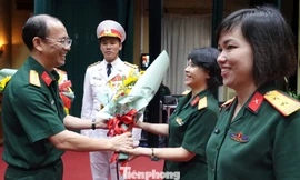 Phụ nữ Quân đội không quên vai trò, thiên chức trong gia đình
