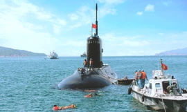 ‘Khổ luyện thành tài, miệt mài thành giỏi’ ở Lữ đoàn Tàu ngầm 189 