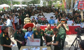 Tri ân chiến sĩ Trường Sơn