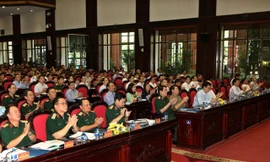 Các đại biểu dự hội nghị