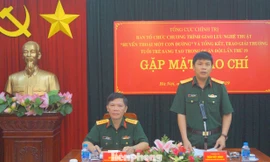 Ban tổ chức thông tin cho báo chí về hai sự kiện, sáng 4/5