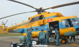 Lực lượng Không quân tham gia diễn tập ứng phó tình huống 30 nghìn người mắc COVID-19, tháng 3/2020 