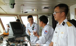 Các lực lượng vẫn đang tập trung tìm kiếm ngư dân mất tích