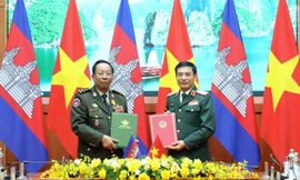 Việt Nam - Campuchia tăng cường phối hợp tuần tra, kiểm soát trên biển, trên bộ