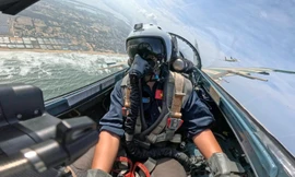 Phi công lái tiêm kích Su-27 và hành trình thực hiện ước mơ bay