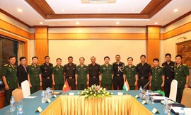 Giao lưu sĩ quan trẻ Việt Nam - Ấn Độ