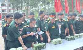 Đặc công miền Đông Nam Bộ vui xuân không lơ là nhiệm vụ