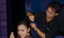 Xem làm tóc cho MC truyền hình