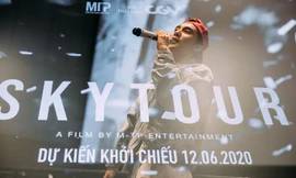 Ngày đầu "SKY TOUR Movie" công chiếu: Fan phủ kín rạp, phấn khích khi gặp Sơn Tùng M-TP