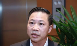 Vụ chết 2 năm vẫn ký nguồn gốc nhà đất: ĐBQH đề nghị làm rõ có 'bảo kê' không?