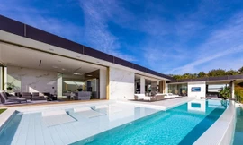 Tăng gần 500 tỷ sau vài tháng, ngôi nhà có giá bằng cả một làng có gì?