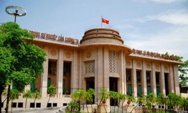 Ngân hàng Nhà nước ‘đòi lại tiền’ chuyên viên đi học rồi nghỉ việc