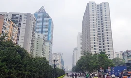 Các chuyên gia nhận định thị trường BĐS 2019 sẽ phải đối mặt với nhiều thách thức, khó khăn. Ảnh: Ninh Phan.