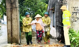 Công an nhân dân phòng ngừa, ứng phó giúp dân ổn định cuộc sống , trong, sau bão số 3