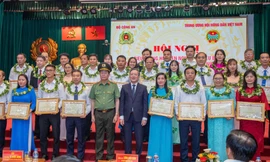 Khen thưởng 142 tập thể, cán bộ và hội viên nông dân tiêu biểu bảo vệ an ninh Tổ quốc